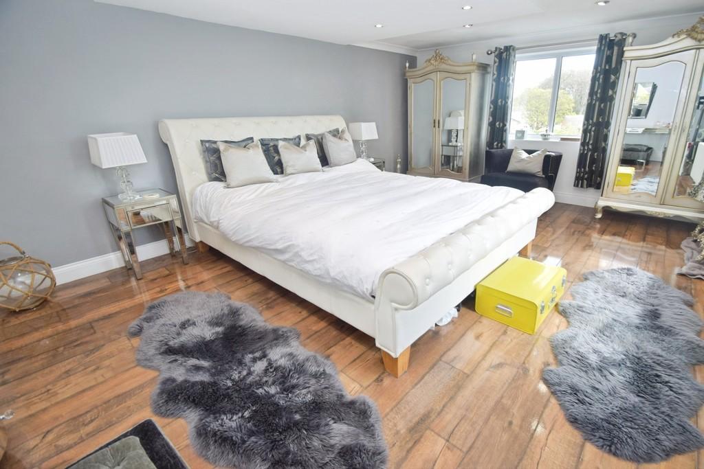 Bf456ffb-Bedrooom 201