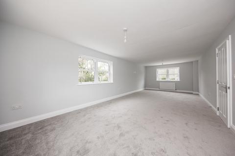 4 bedroom detached house for sale, Walshes Road, Crowborough