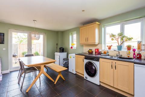 4 bedroom detached house for sale, Goulsbra Road, Rushden NN10
