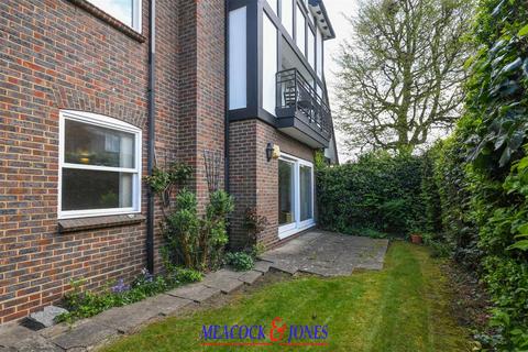 2 bedroom apartment for sale, Clune Court, Hutton Road, Shenfield