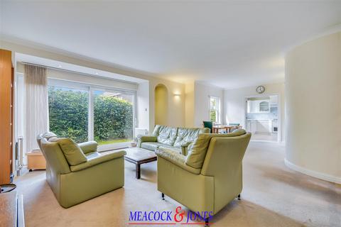2 bedroom apartment for sale, Clune Court, Hutton Road, Shenfield