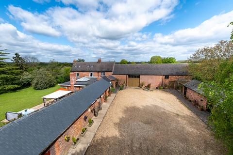 5 bedroom country house for sale, Coventry Road, Southam, Warwickshire CV47 1BG