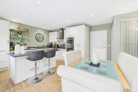 19 Alanbrooke Road, Saighton, Chester, CH3 6DN