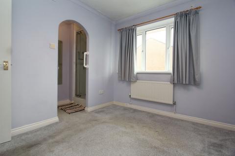 25 Bramble Avenue, Barry, CF62 7JN