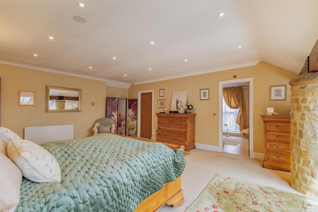 8643048-interior27.jpg