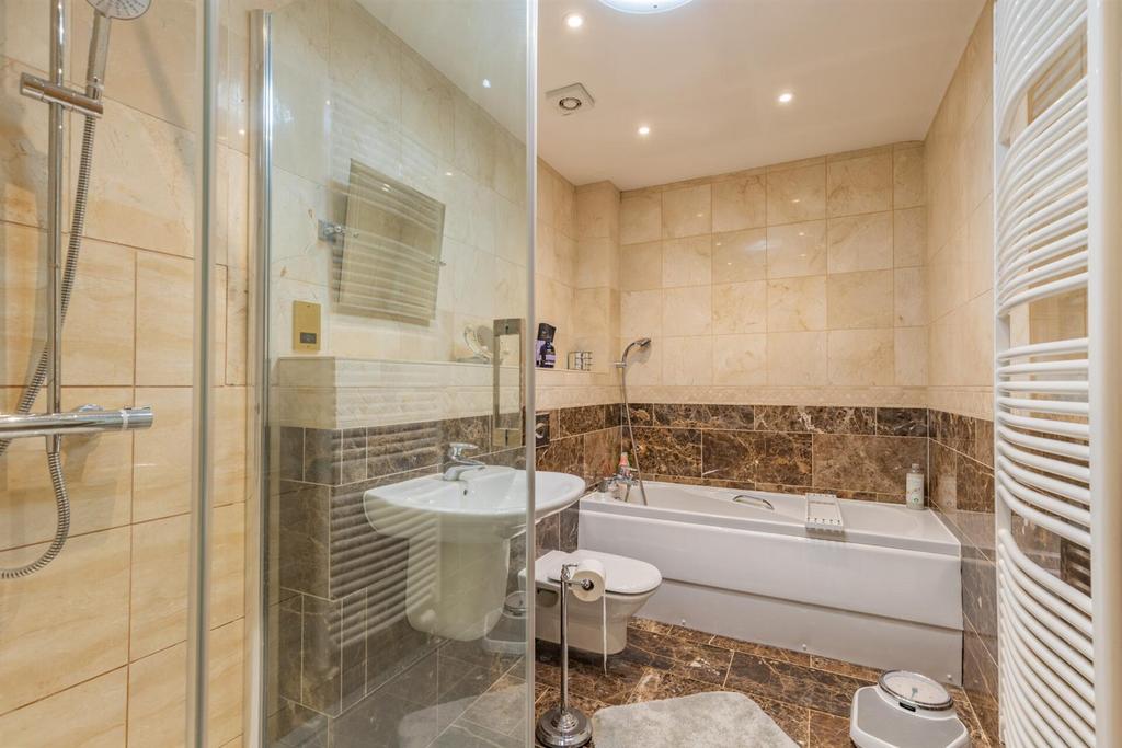 8643048-interior38.jpg