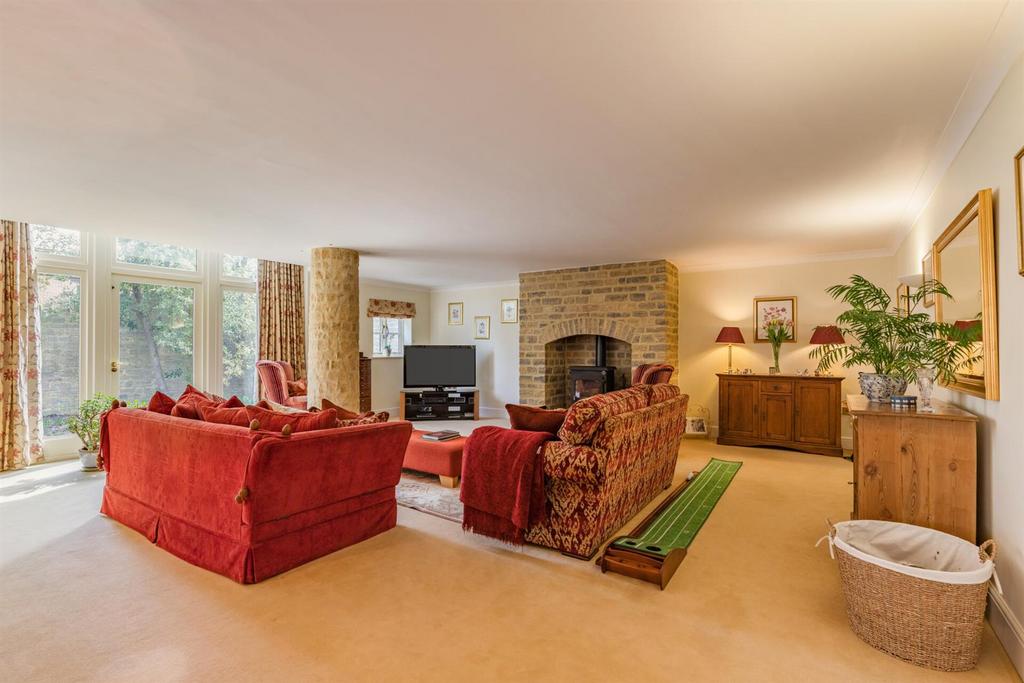8643048-interior09 - Copy.jpg