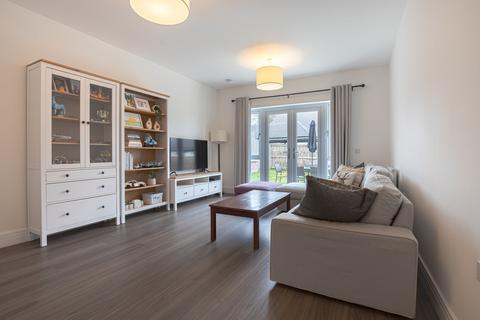 5 bedroom detached house to rent, West Craigbank Crescent, Cults, Aberdeen