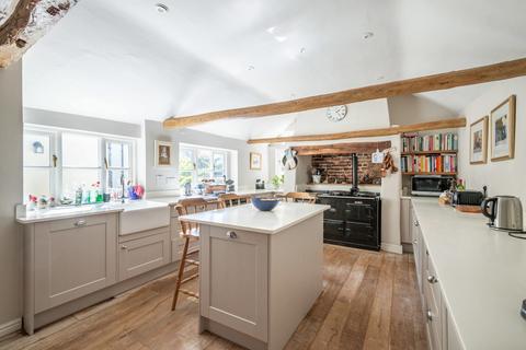 2 Brookside, Dalham, Newmarket, CB8 8TG