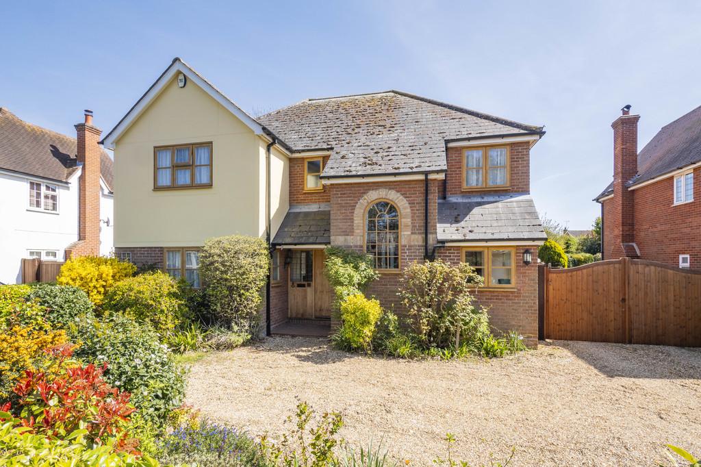 High Road, Colchester CO2 5 bed detached house for sale - £775,000