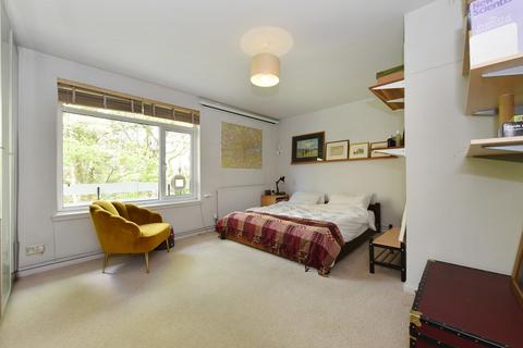 8 Skipworth Road, London, E9 7JH