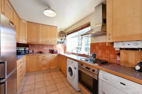 8 Skipworth Road, London, E9 7JH