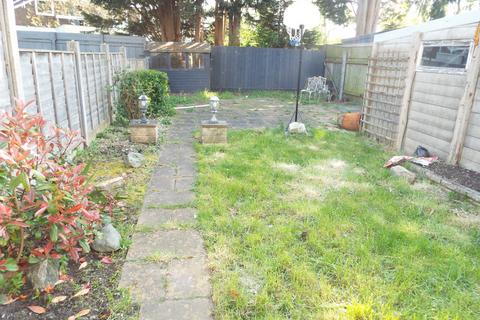 3 bedroom semi-detached house for sale, Inglemire Lane, Hull