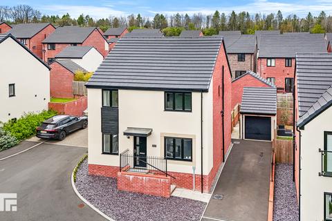 4 bedroom detached house for sale, Clos Rhys Meurug, Capel Llanilltern, Cardiff