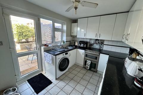 22 Chartwell Close, Waltham Abbey, EN9 3EP