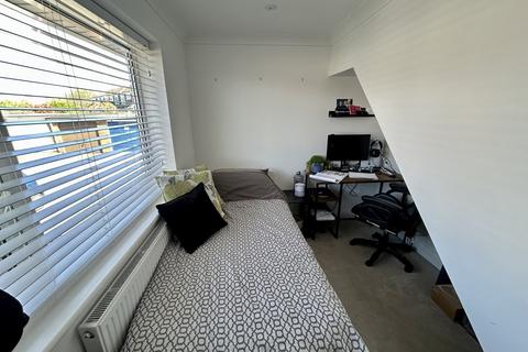 22 Chartwell Close, Waltham Abbey, EN9 3EP