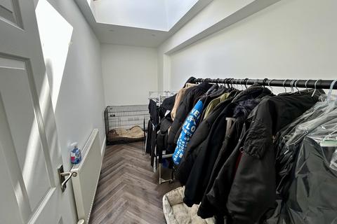 22 Chartwell Close, Waltham Abbey, EN9 3EP