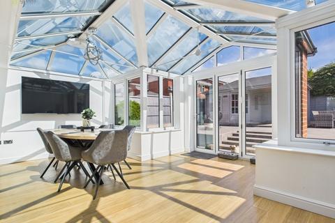 3 bedroom detached house for sale, Bradewell Road, Birmingham B36
