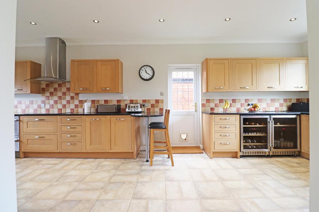 Kitchen3b