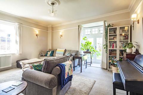1 Duchess Close, Whitchurch On Thames, Reading, RG8 7EN