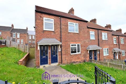 3 bedroom flat to rent, Bilbrough Gardens, Benwell NE4