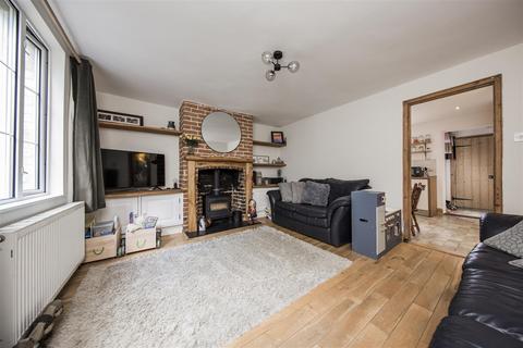 3 bedroom terraced house for sale, Park Farm Road, West Malling ME19