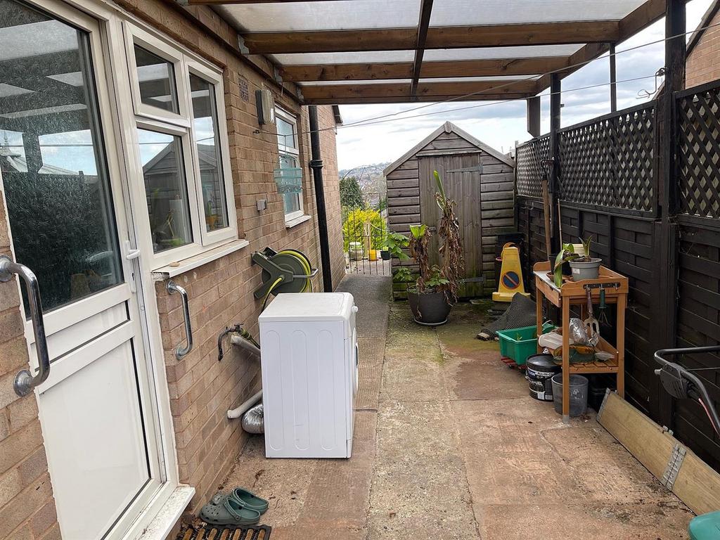 Side Carport