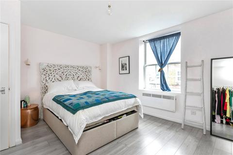 1 bedroom apartment for sale, Old Castle Street, London, E1