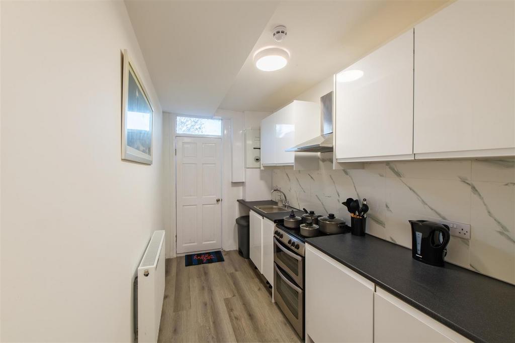 61kingsleyave3.JPG