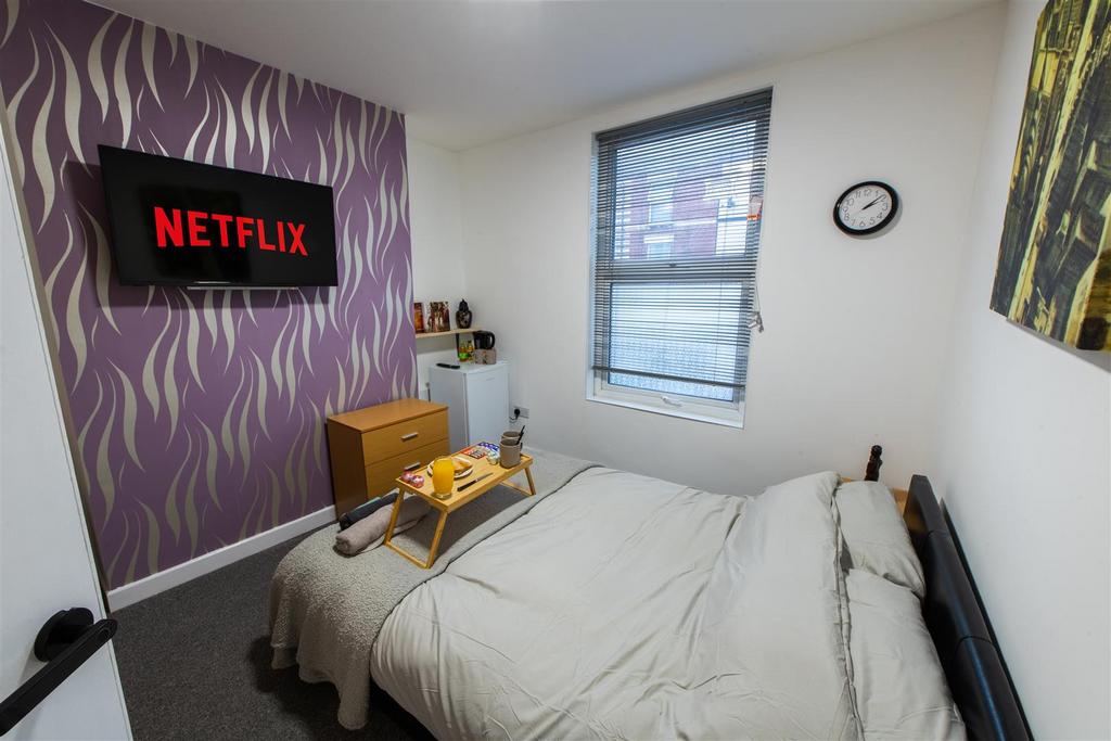 61kingsleyave5.JPG