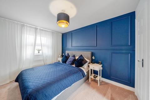 6 Bampton Castle Way, Quedgeley, Gloucester, GL2 2FJ