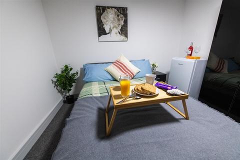 Studio to rent, Hedley Street, Maidstone ME14