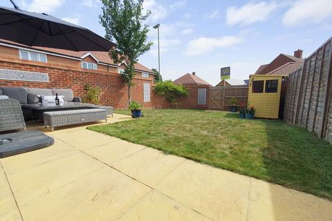 3 bedroom semi-detached house for sale, Hazel Way, Whitchurch, RG28 7FY