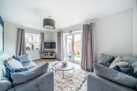 3 bedroom semi-detached house for sale, Hazel Way, Whitchurch, RG28 7FY