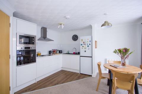 1 bedroom retirement property for sale, Stanwell Road, Penarth