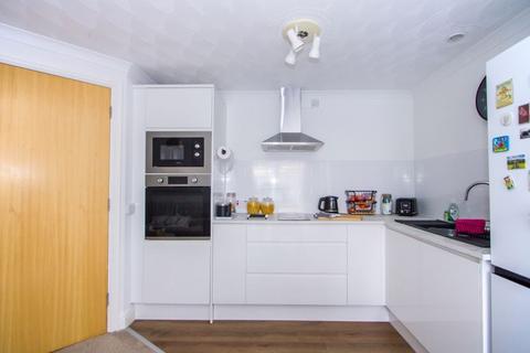 1 bedroom retirement property for sale, Stanwell Road, Penarth