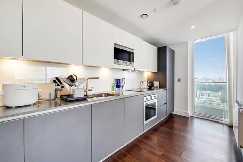 2 bedroom flat for sale, Maine Tower, E14, Canary Wharf, London, E14