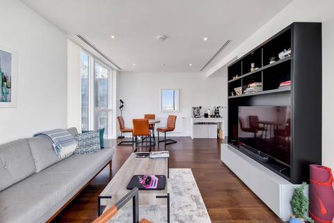 2 bedroom flat for sale, Maine Tower, E14, Canary Wharf, London, E14