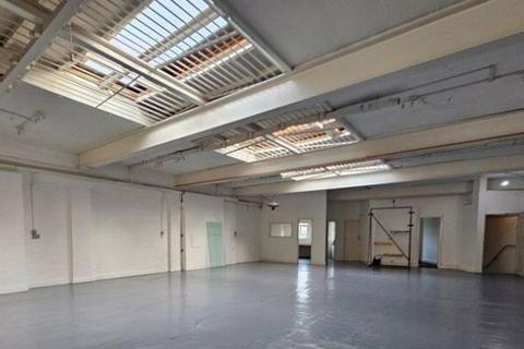 Workshop & retail space to rent, Haggerston Road, London E8
