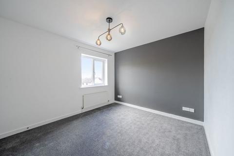 19 Parry Close, Harden, Bingley, BD16 1TR
