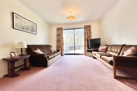 2 bedroom mews for sale, Beaconsway , Conwy