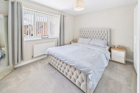 10 Fleetwith Close, Middleton, Manchester, M24 5TB