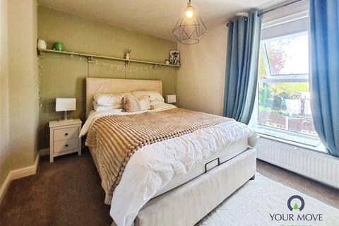 24 Dandy Row, Darwen, BB3 3BL