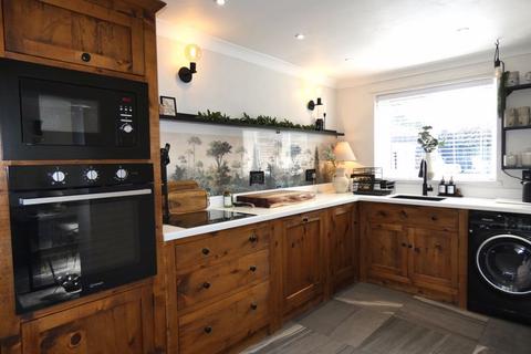 110 Mayfields, Spennymoor, DL16 6TT