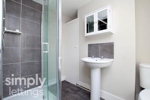 Studio to rent, Montpelier Street, Brighton