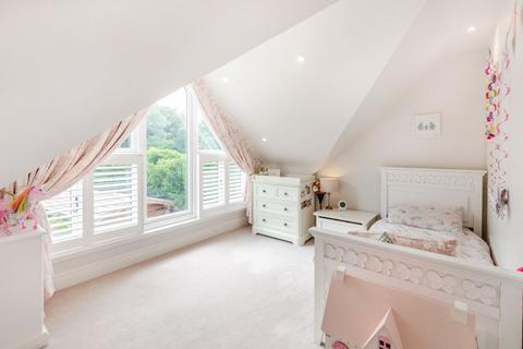 Woodside Abinger Lane, Abinger Common, Dorking, RH5 6JF