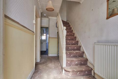 12 Duckworth Road, Exeter, EX2 9BP