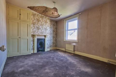 12 Duckworth Road, Exeter, EX2 9BP