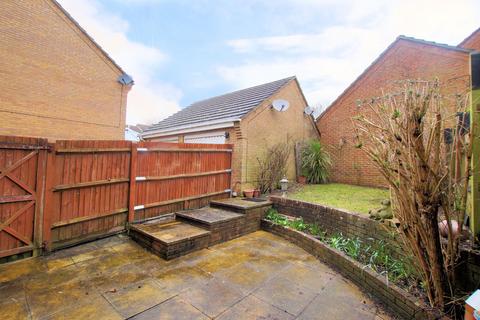3 bedroom semi-detached house for sale, Caer Peris View, Fareham PO16