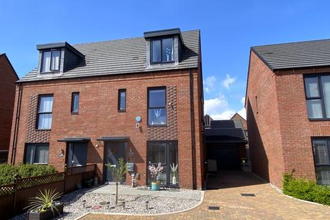 Stunning, High Specification, Modern Home. Dolomite Close, Newport